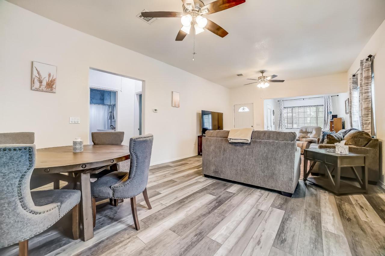 Midtown Modern Farmhouse San Antonio Kültér fotó