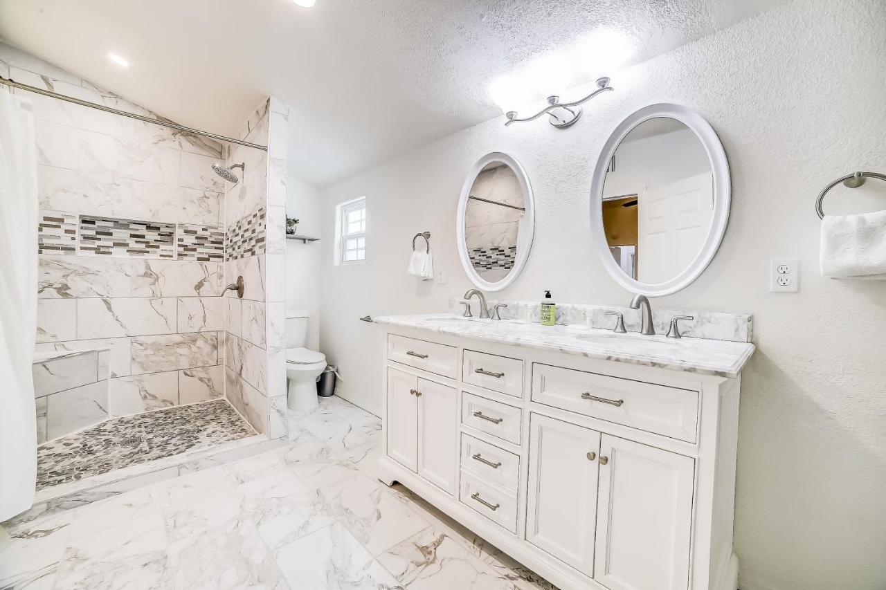 Midtown Modern Farmhouse San Antonio Kültér fotó